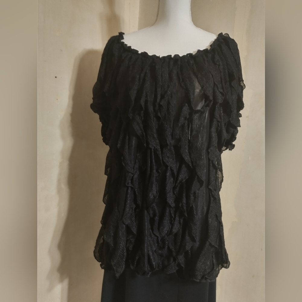 Once Again Black Ruffled Top - Picture 10 of 10